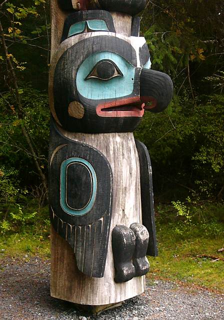 Closeup of Thunderbird on the Gaanaxadi/Raven pole