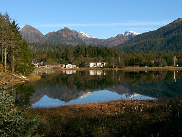 Looking east across Swan Lake